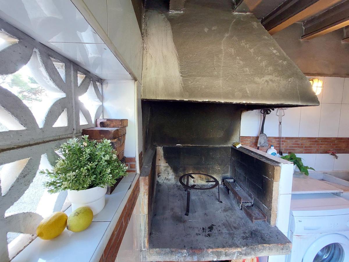 Chalet Rustico Con Piscina Y Barbacoa, Valencia Torrent  Eksteriør billede